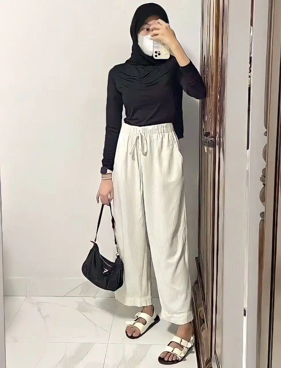Image from Inspirasi Outfit Indonesia OOTD Ide Rekomendasi Outfit Hijab Cewek Cowok: ✖️ Oufit Hijab buat Jalan 😍 <a class="text-blue-500 hover:underline c...
