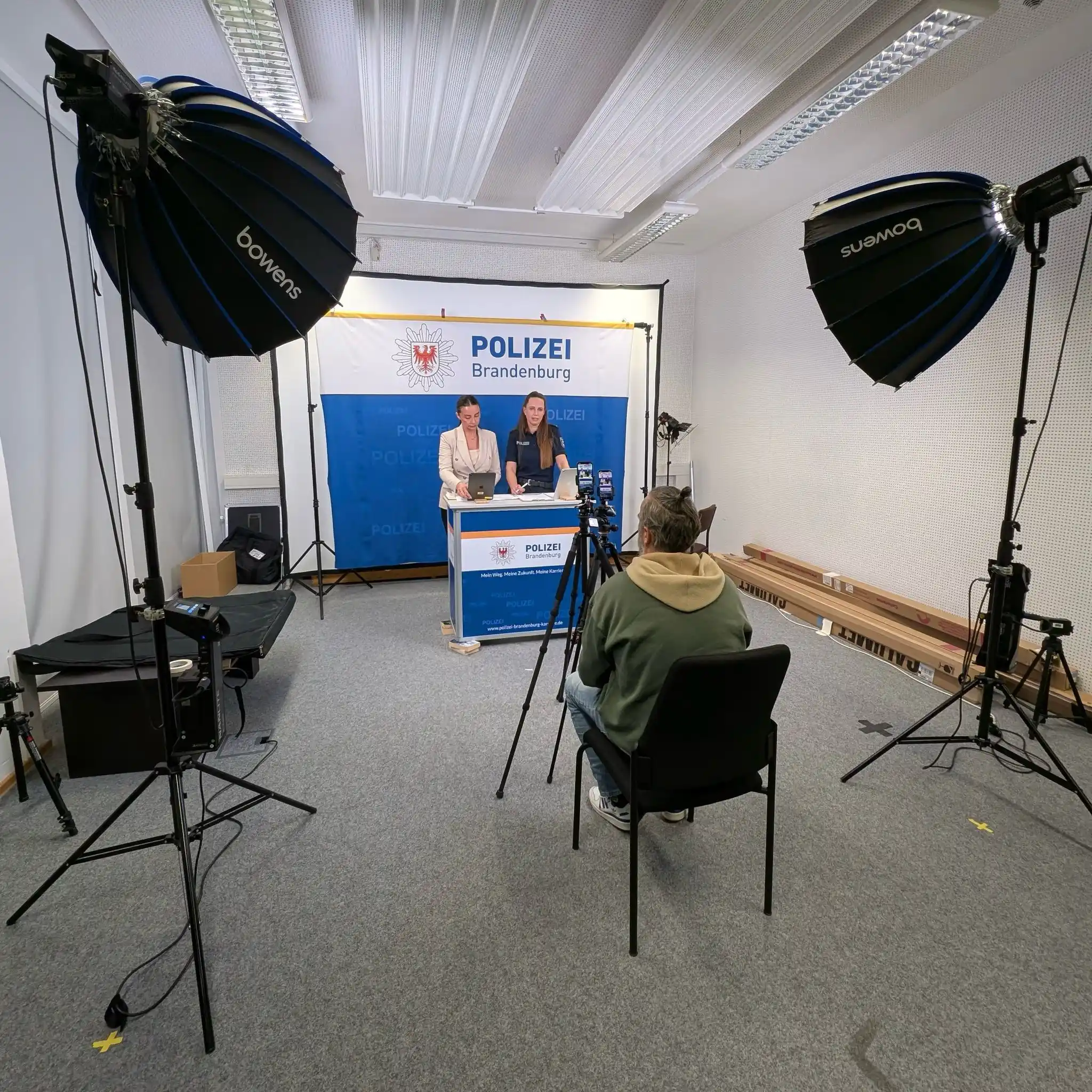 Image from Polizei Brandenburg Karriere: *Behind the scenes…* 👀 Ihr wolltet schon immer mal wissen, wie eine ...