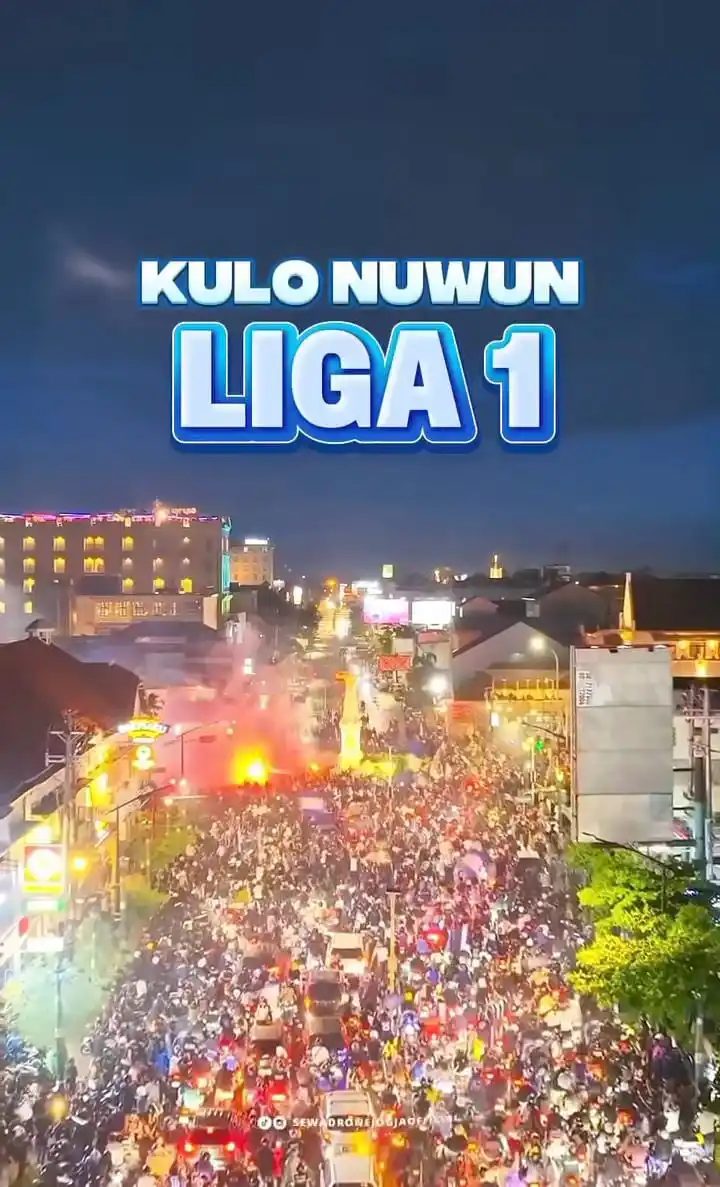 Image from Timnas | Football: Euforia Warga Jogja merayakan keberhasilan psim jogjakarta lolos ke Li...