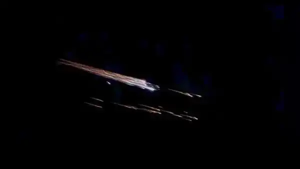 Image from WP Meschede – Westfalenpost: *Aufregender Lichtschweif über Sauerland: „Ufos über Eversberg?“* f-n-...
