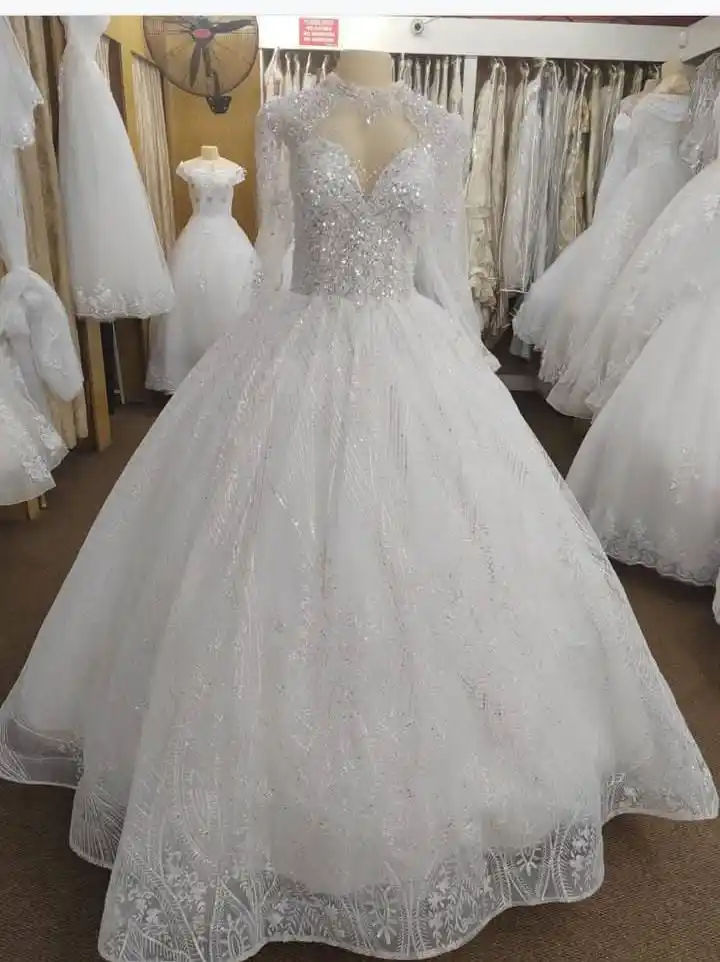 Zimᴄᴇʟᴇʙs ʟ€ᴀᴋs post