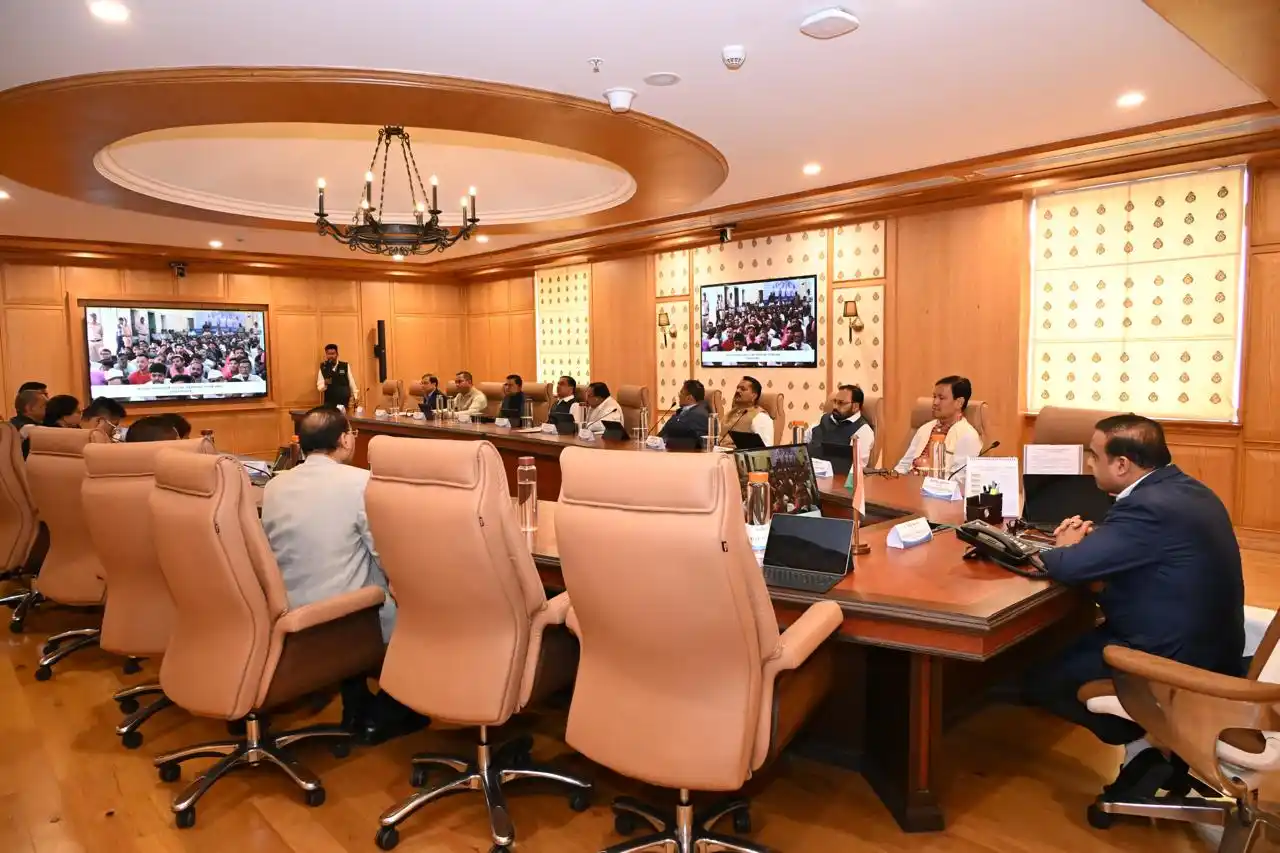 Image from Ashok Singhal: Hon’ble PM Shri Narendra Modi Ji is our ideal, his profound words our ...