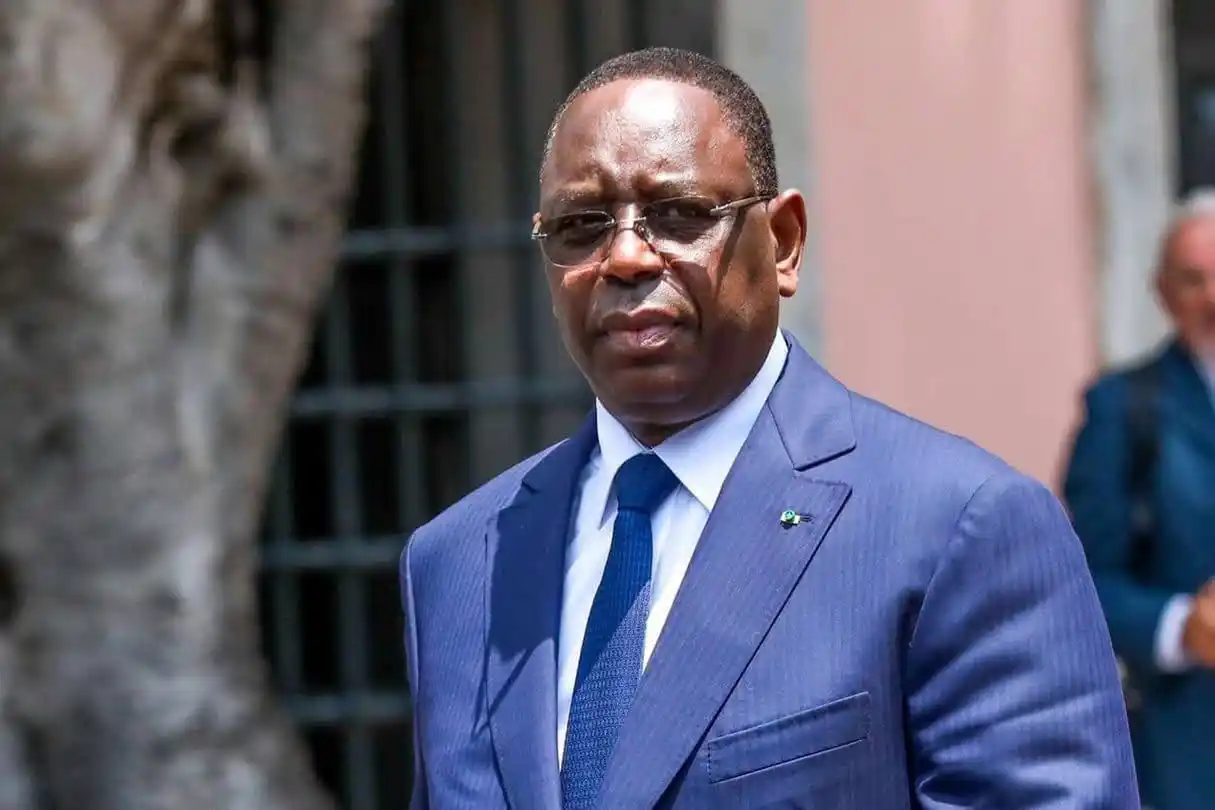 Image from BESTWORLD 🇸🇳: Moustapha Ndiack Sarré, ministre et porte-parole du gouvernement: «L'e...