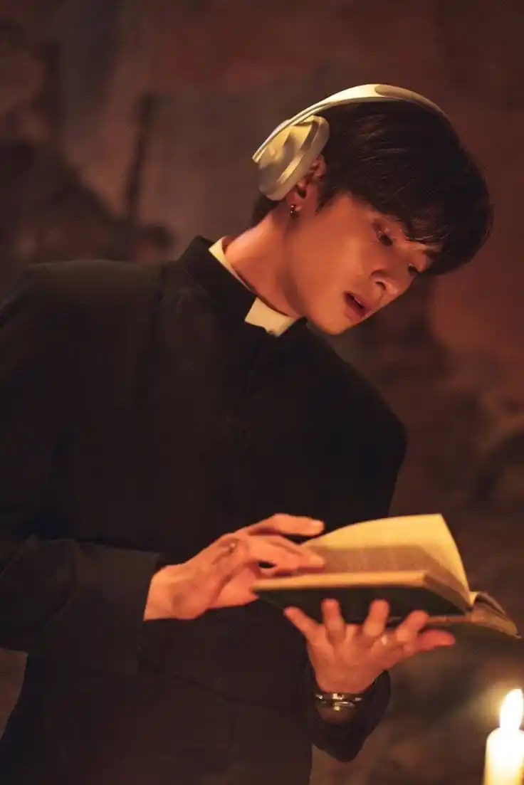 Cha Eun Woo Latam post