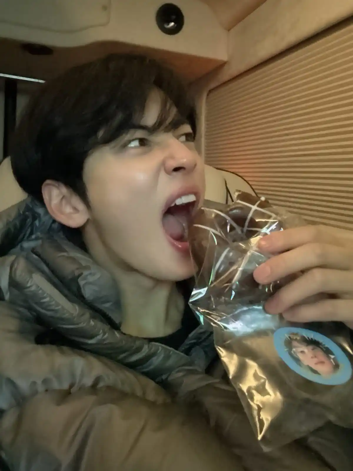 Cha Eun Woo Latam post