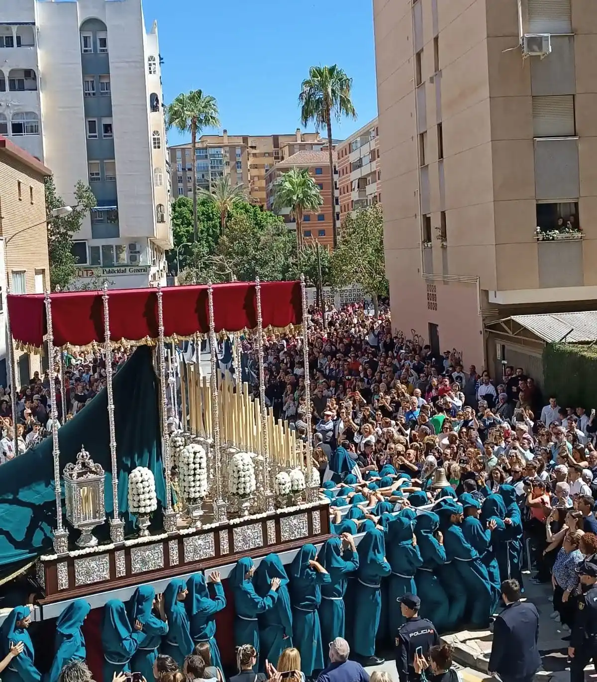 Image from Hermandad de la Mediadora: <a class="text-blue-500 hover:underline cursor-pointer" href="/hashtag...