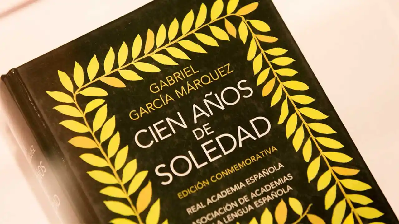 Image from Hub de Información (biblioteca) - Universidad Continental: 📖 Cien años de soledad es un clásico que debes leer al menos una vez ...