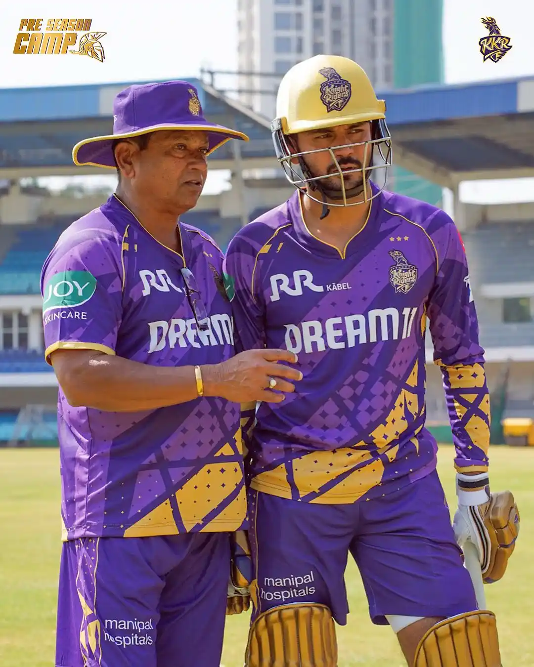Image from Kolkata Knight Riders: 🔝 minds at work 🧠👀 Chandrakant Pandit | Manish Pandey | <a class="...