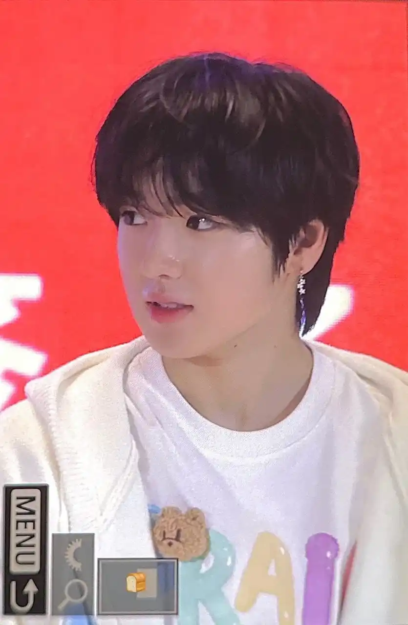 Image from NCT WISH: `Preview SAKUYA at Yizhiyu Fansign (offline) in beijing` ©®: on pict...