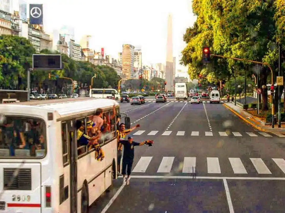 Image from Planeta Canalla: Decían que a la Boca no íbamos a entrar…😮💨 Que caravana se hubiera...