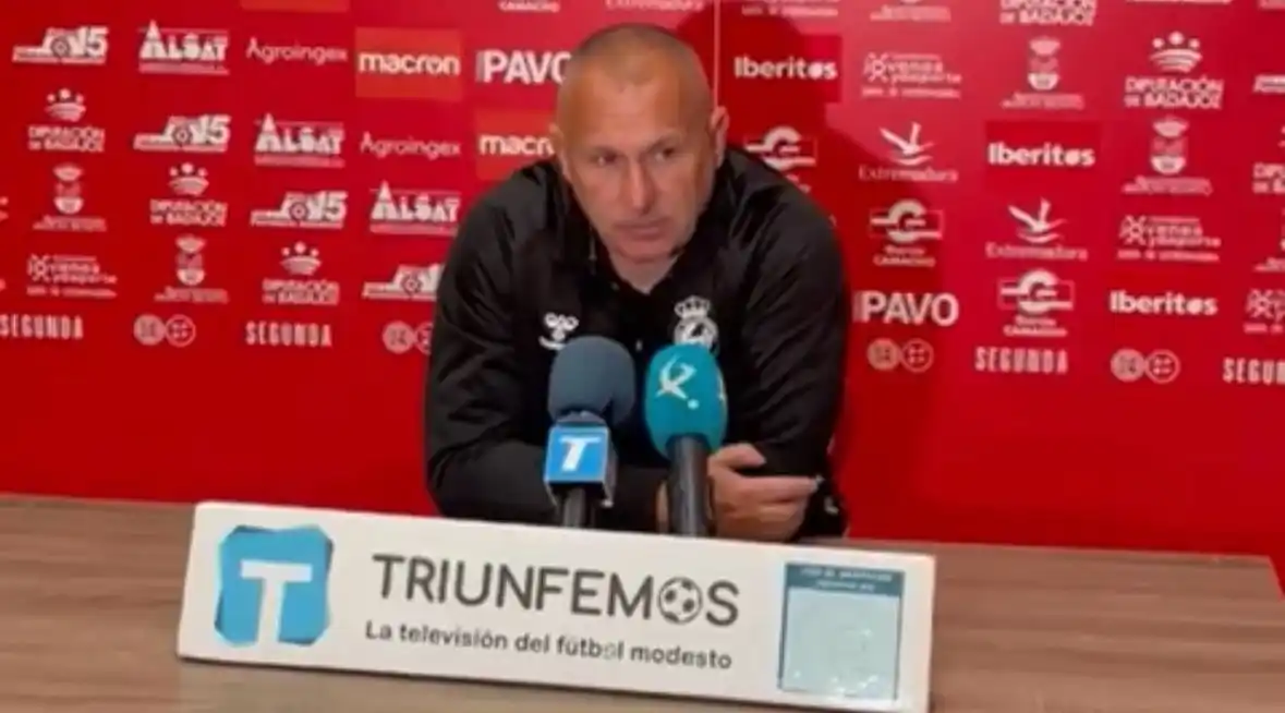 Real Balompédica Linense post