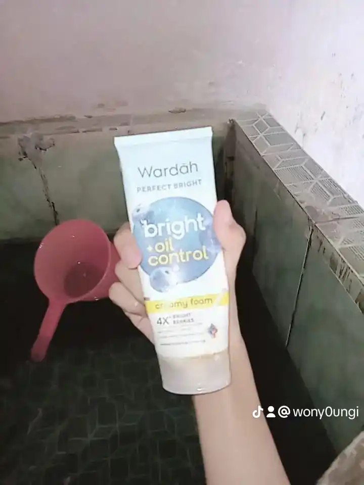 Image from 𐙚 ` wonyoungism 𐚁๋࣭⭑: *review time!* :: facial foam wardah > aku pakai ini iseng iseng aja...