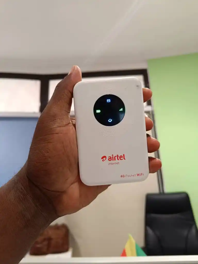 Airtel Congo B post