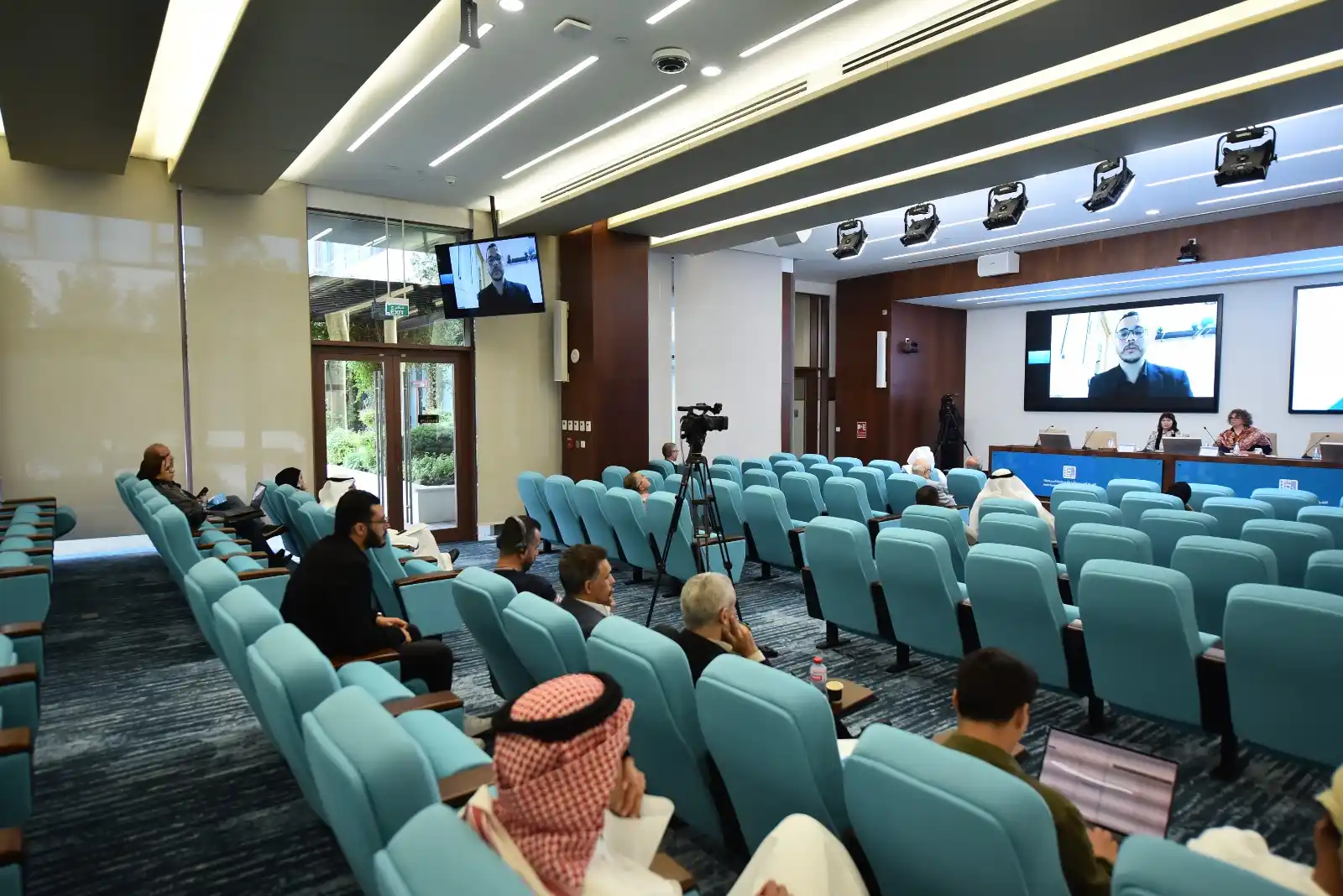Image from المركز العربي للأبحاث ودراسة السياسات: 🔴 يحدث الآن | "في منهجية <a class="text-blue-500 hover:underline c...