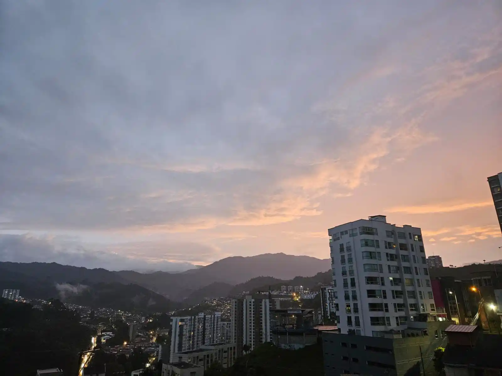@LuisFMolina Meteorología 101 ⛈️🌦️☔️ post