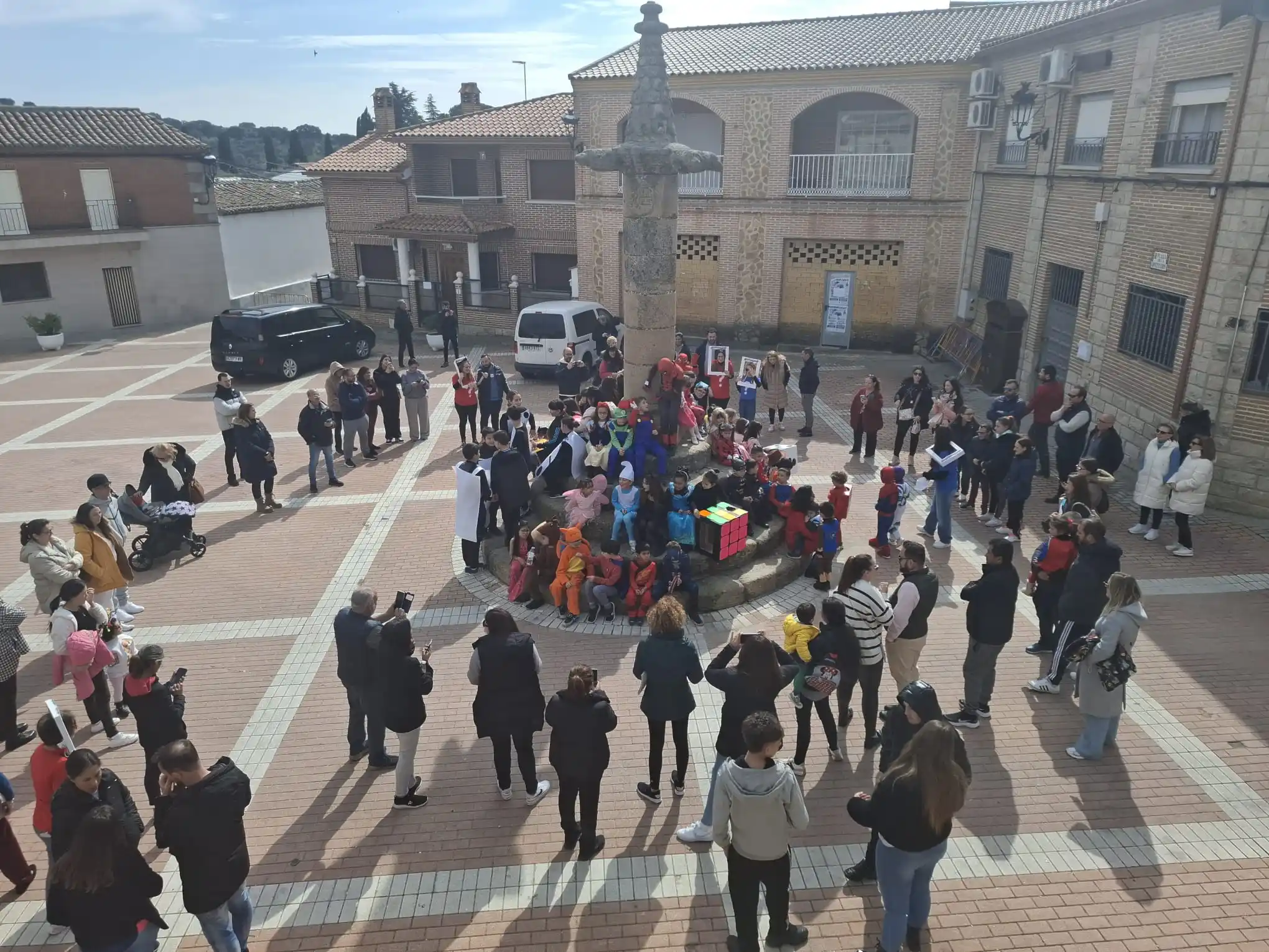 Ayuntamiento San Román De Los Montes post