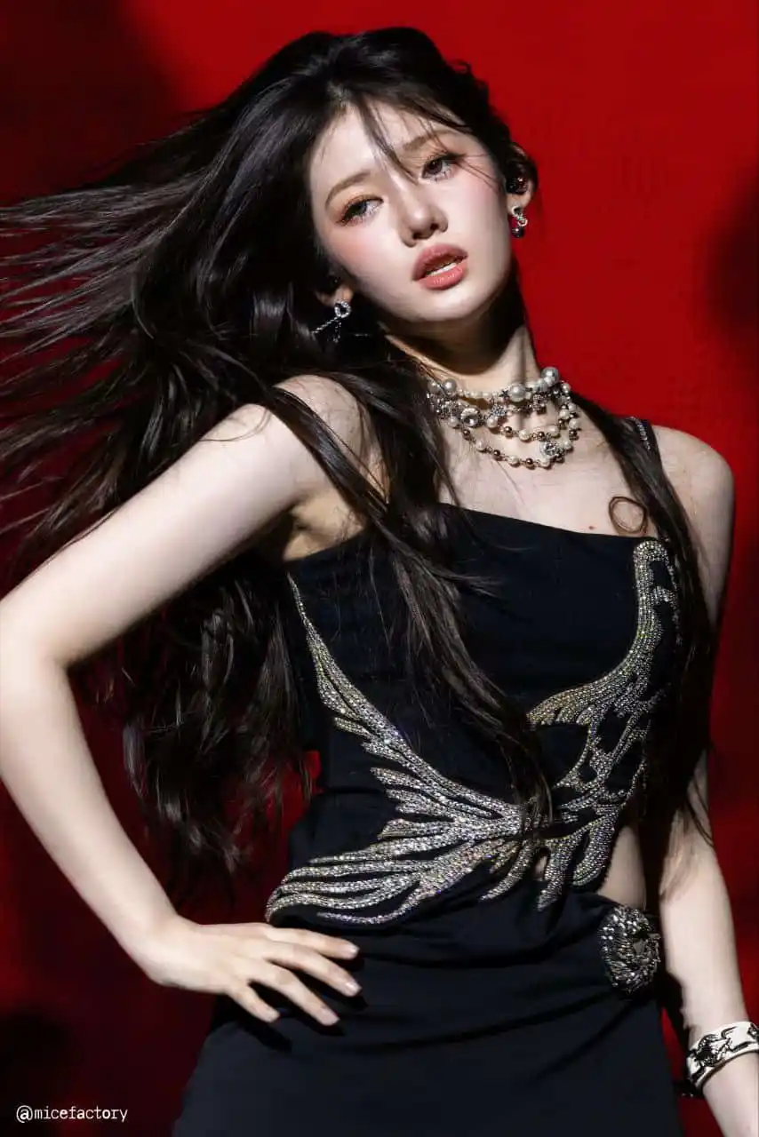 ·┈─•˙✧˖𝗕𝗔𝗕𝗬𝗠𝗢𝗡𝗦𝗧𝗘𝗥 𝗚𝗔𝗟𝗘𝗥𝗬•˙✧˖°📷 ༘ ⋆ post