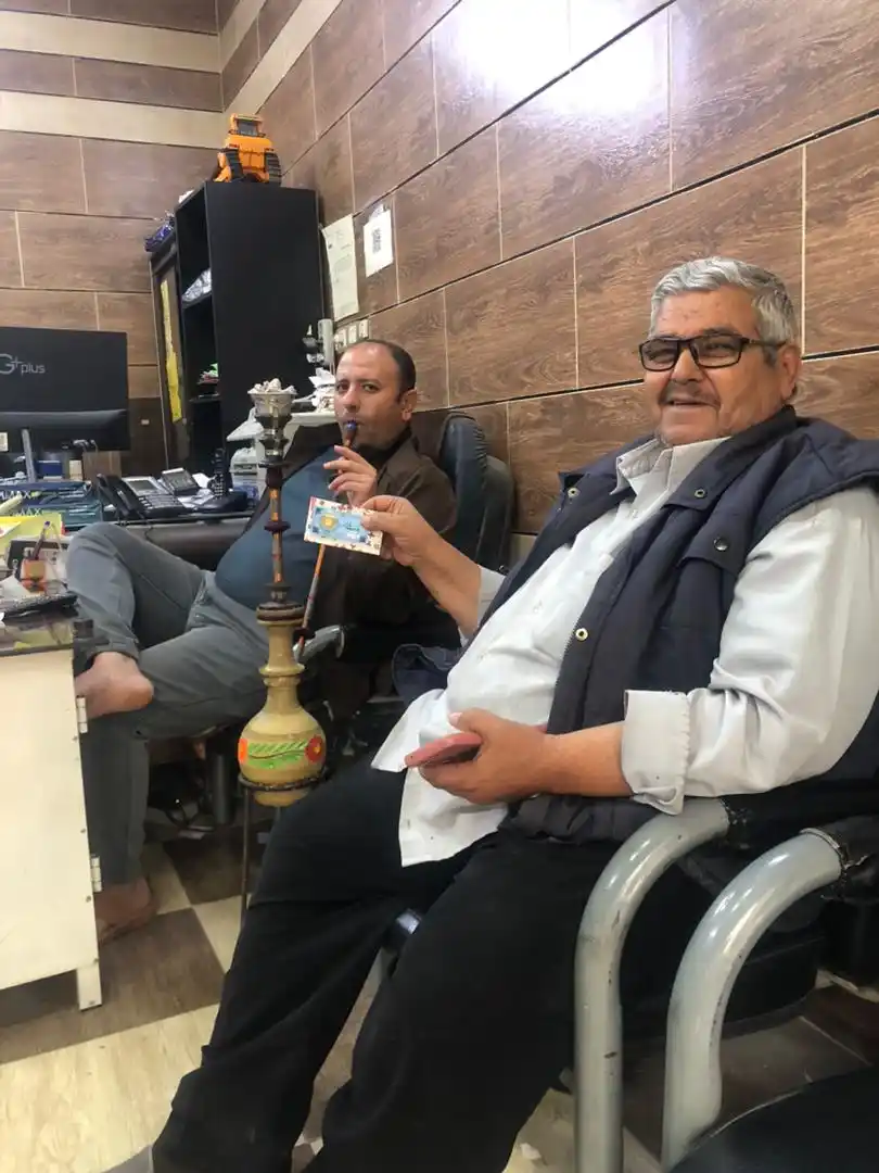 بيرون بر مادر   post