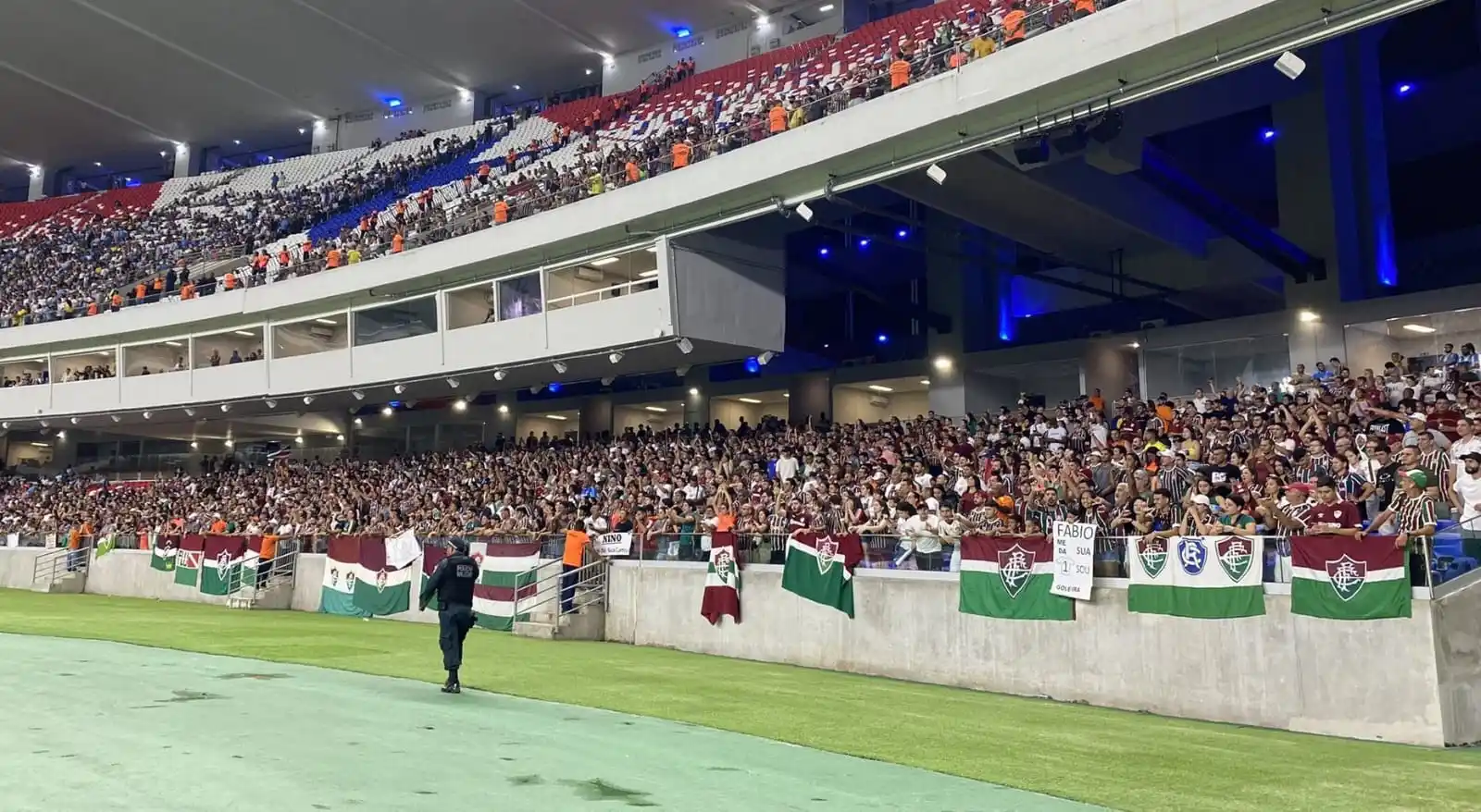Image from Central FLUMINENSE: Parcial de ingressos: menos de 3 mil ingressos vendidos para a partida...