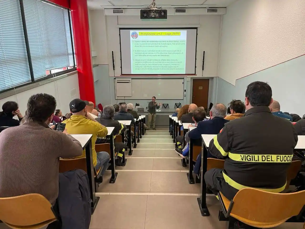 Image from CONAPO Sindacato Autonomo Vigili Fuoco: 🙌 Al Comando VVF di Brescia, affollato seminario a cura dell’Ufficio ...