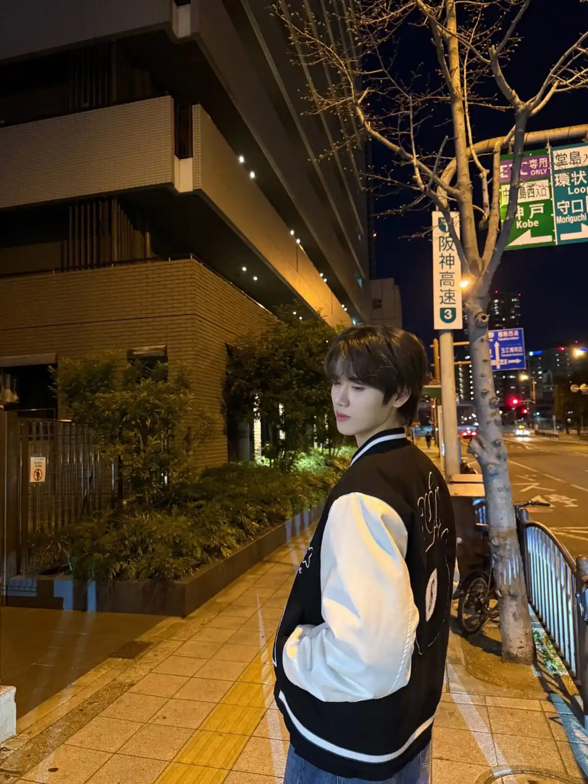Image from CRAVITY INFO 💚: actus de minhee en bbl 💚...