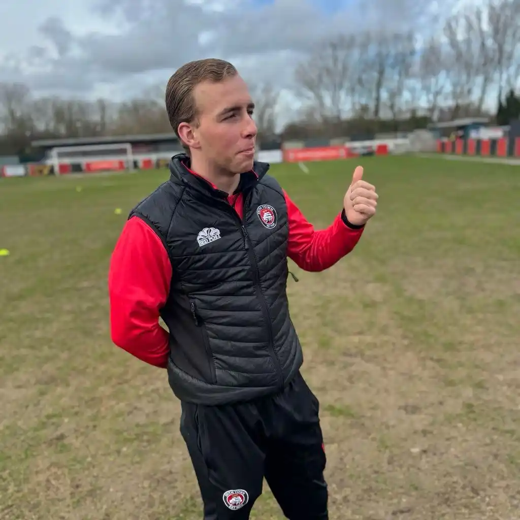 Image from Erith Town FC: 👍🏻 Thumbs up if it’s been a long week an you’re now looking forward ...