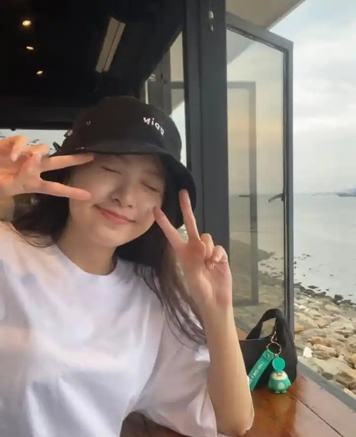 JKT48 GEN 12 NEW VERSION post