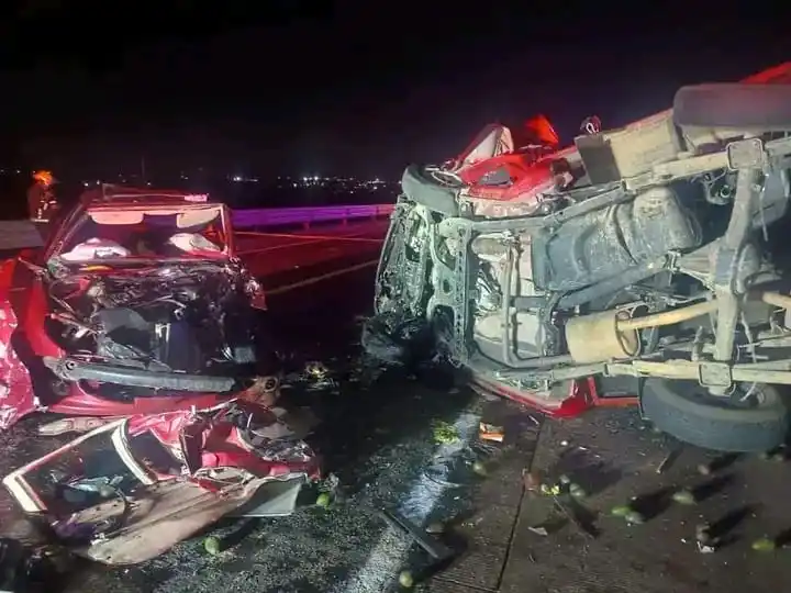 Image from Impacto Informativo TB: 🚨 Fuerte accidente deja saldo Rojo🚨👀 <a class="text-blue-500 hov...