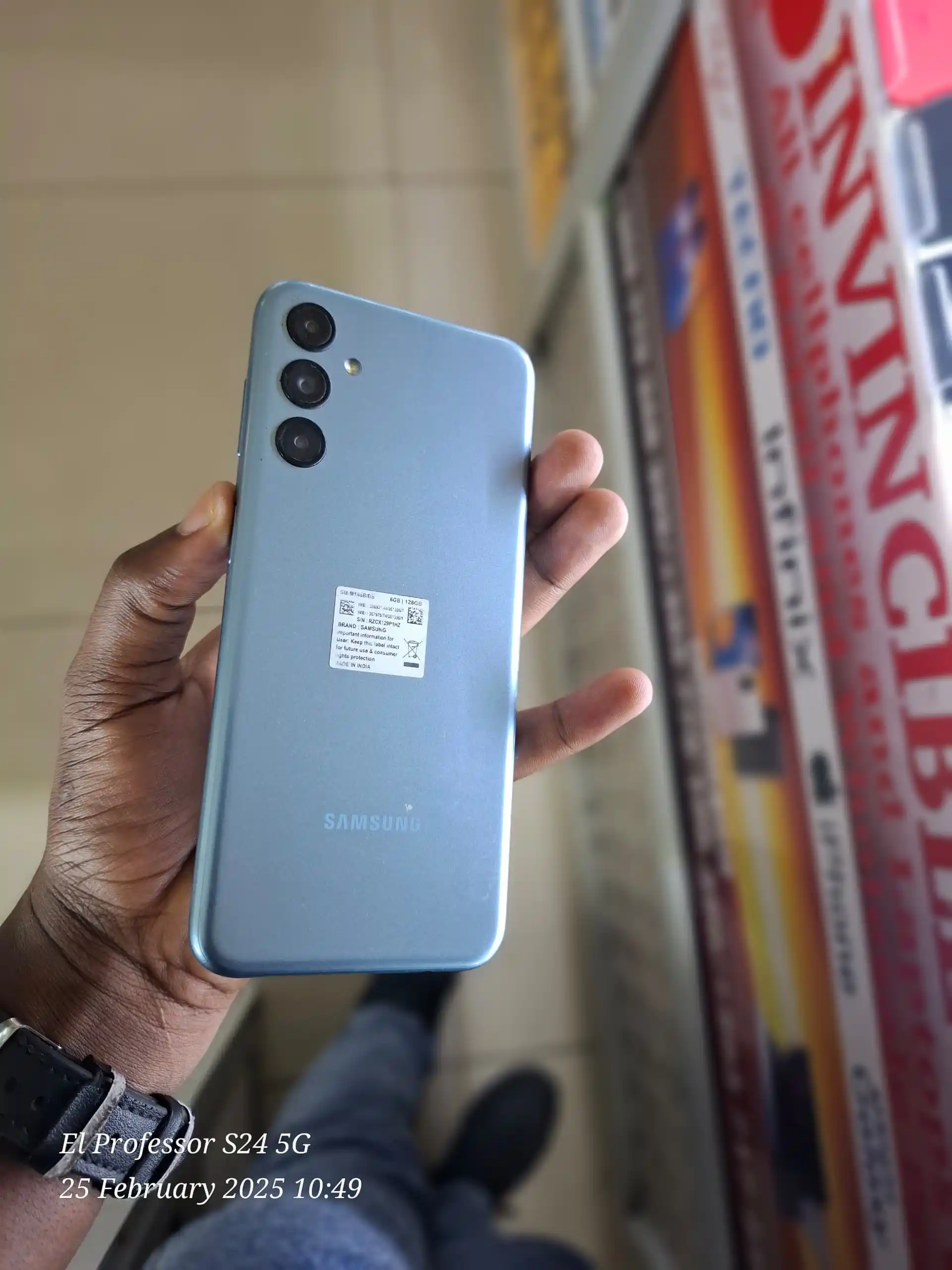 Invincible Mobile🇿🇼1️⃣ post