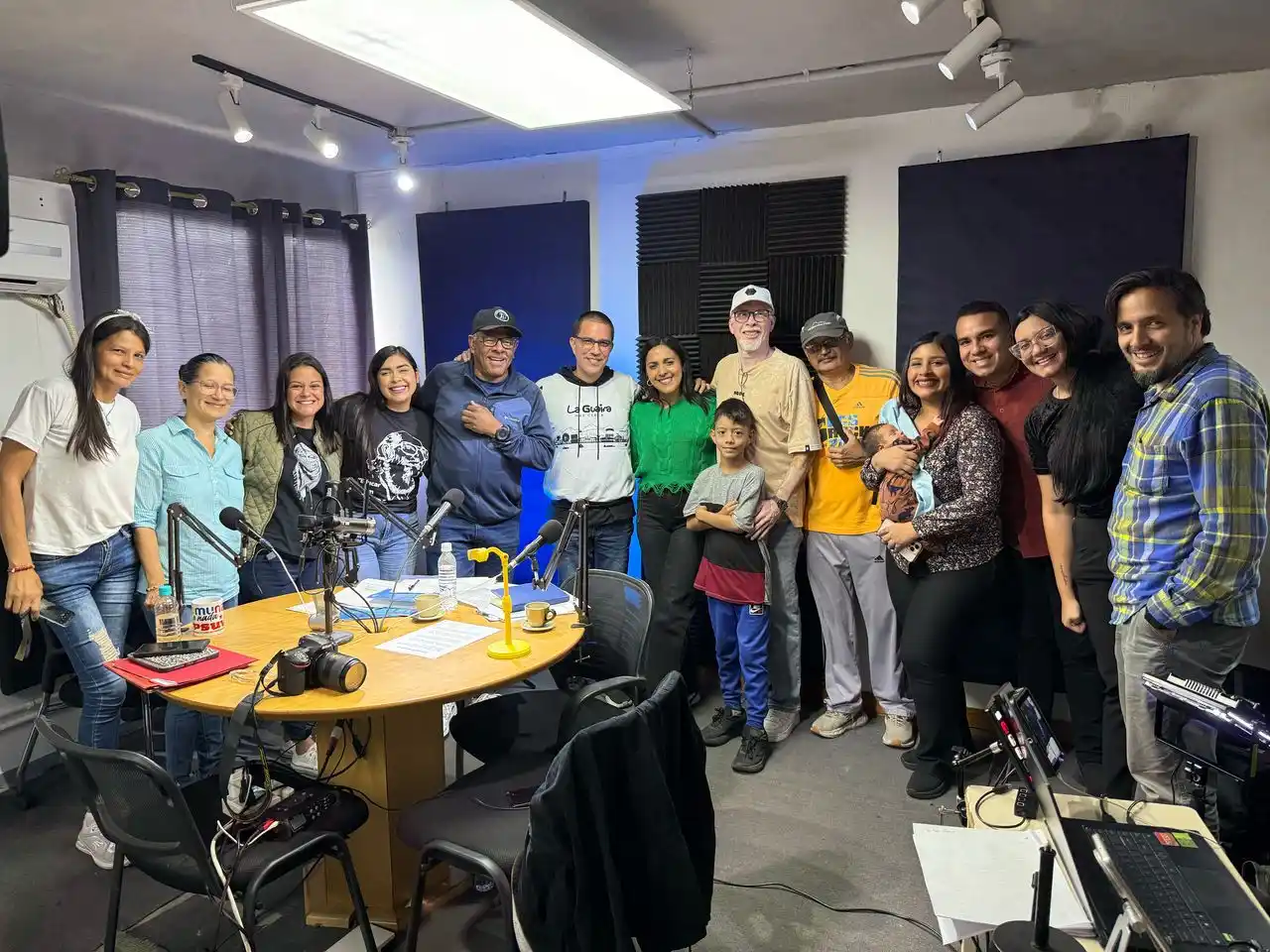 Jorge Arreaza M  post