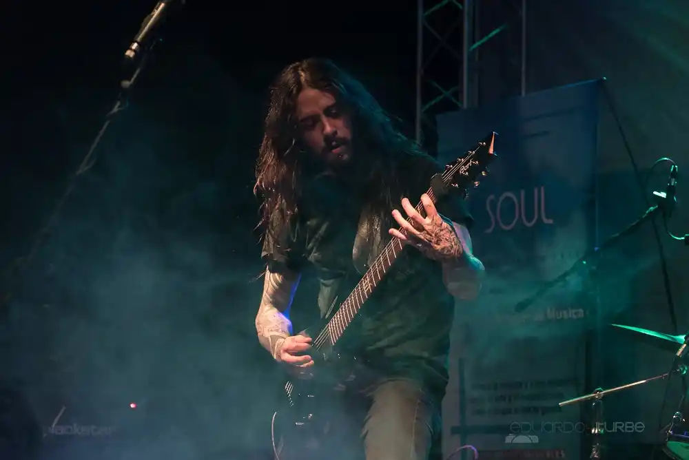 Image from Metalargentumradio: 🎸 ¡Chowy Fernández llega a Palermo con su nuevo y potente EP "La muer...