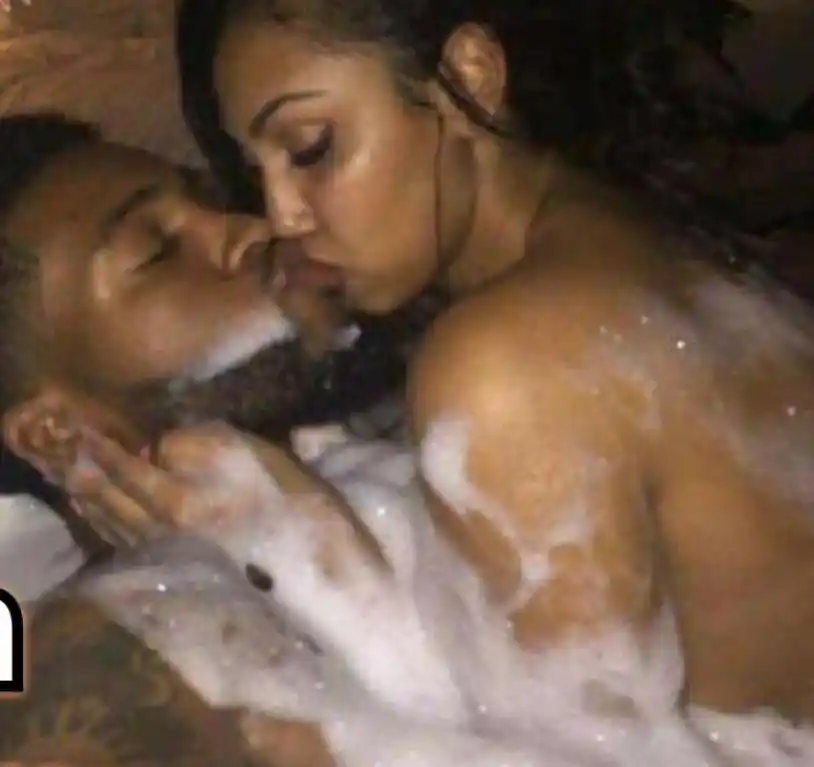 Image from NOTRE AMOUR🥰 EST NOTRE FORCE✍🏿: *EDIKASYON SEKSYÈL* 🍆🍑🍆🍑🍆🍑 *VIV LANMOU SAN STRESS* ❣️❣️❣️❣️❣...