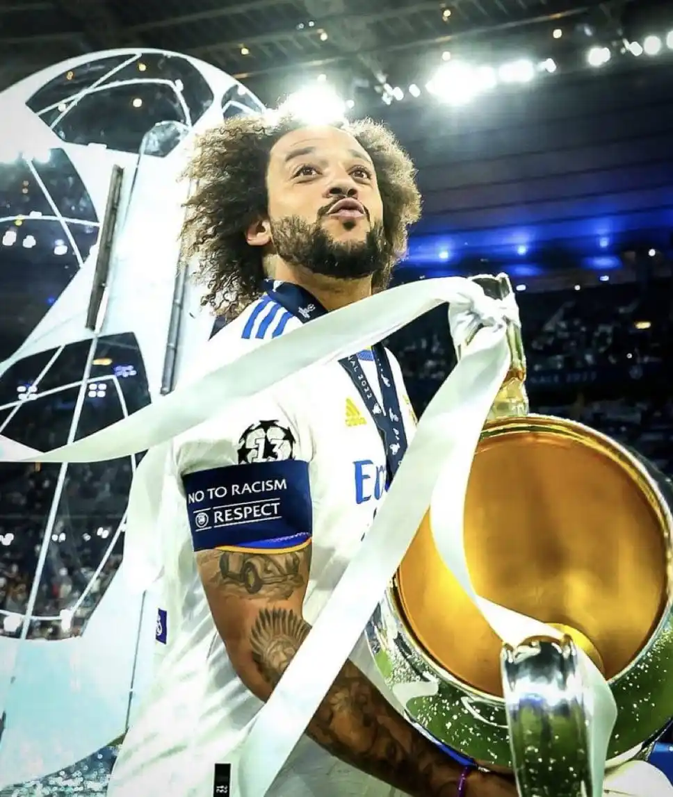 REAL MADRID FANS post