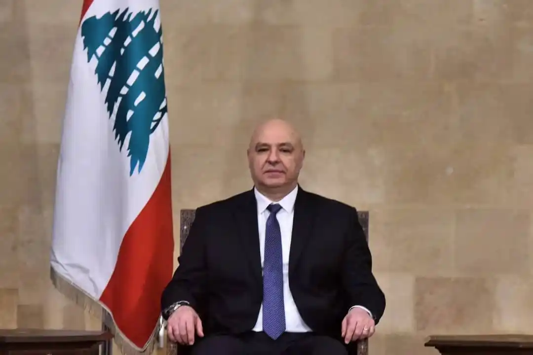 Image from Roz Press: الرئيـ.ـس اللبناني <a class="text-blue-500 hover:underline cursor-poin...