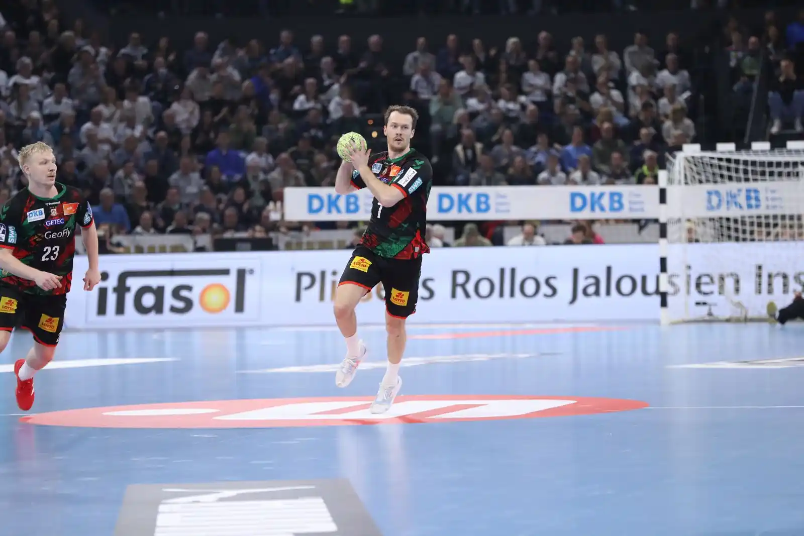 SC Magdeburg post