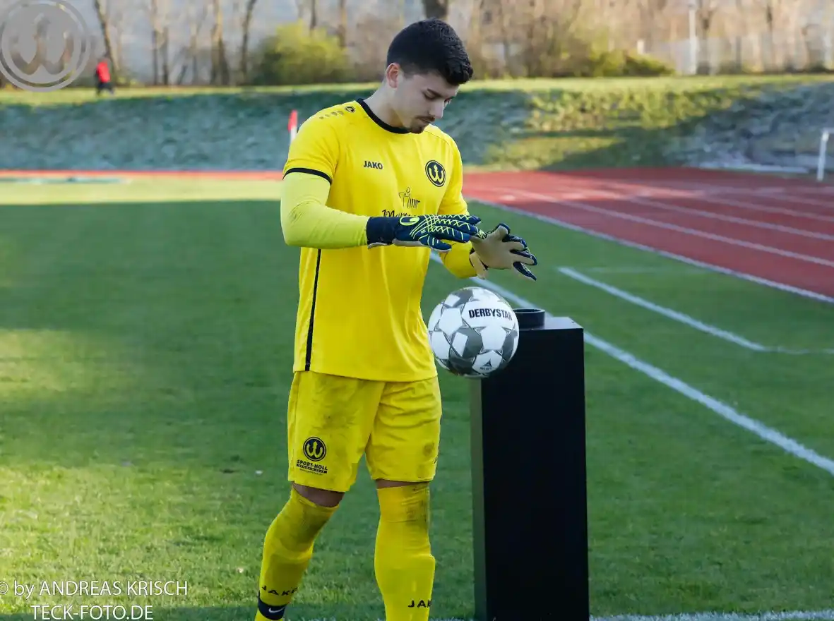 Image from TSV Weilheim a.d.Teck - Abt. Fussball: 🔴⚪ Yannik März bleibt in Weilheim! ⚪🔴 Auch in der Saison 2025/26 wi...
