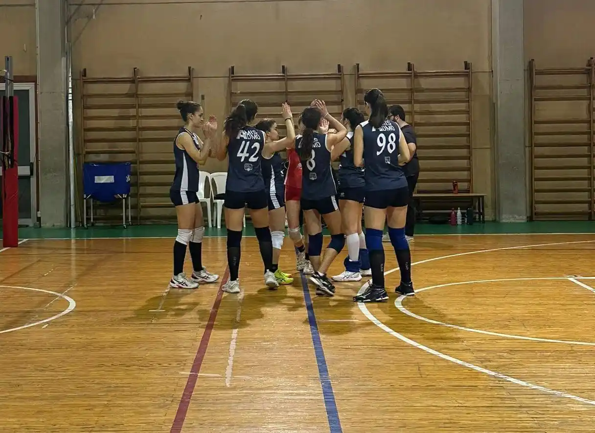 Image from Amis Admo Volley: U18F ADMO 3 - 1 Casarza Ligure (24/26 - 25/7 - 25/22 - 25/13) Cremi...