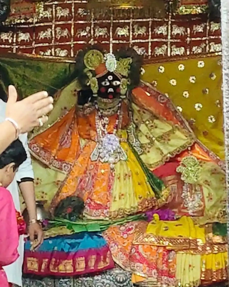 बांके बिहारी जी परिवार post