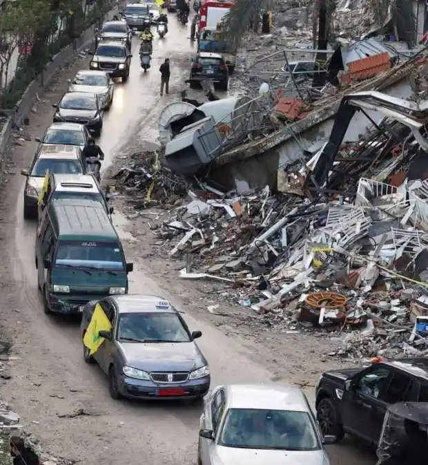 Image from BREAKING PEN: الجيش الإسرائيلي: سيسمح غدا للبنانيين بالوصول للقرى التي غادروها وهي ك...