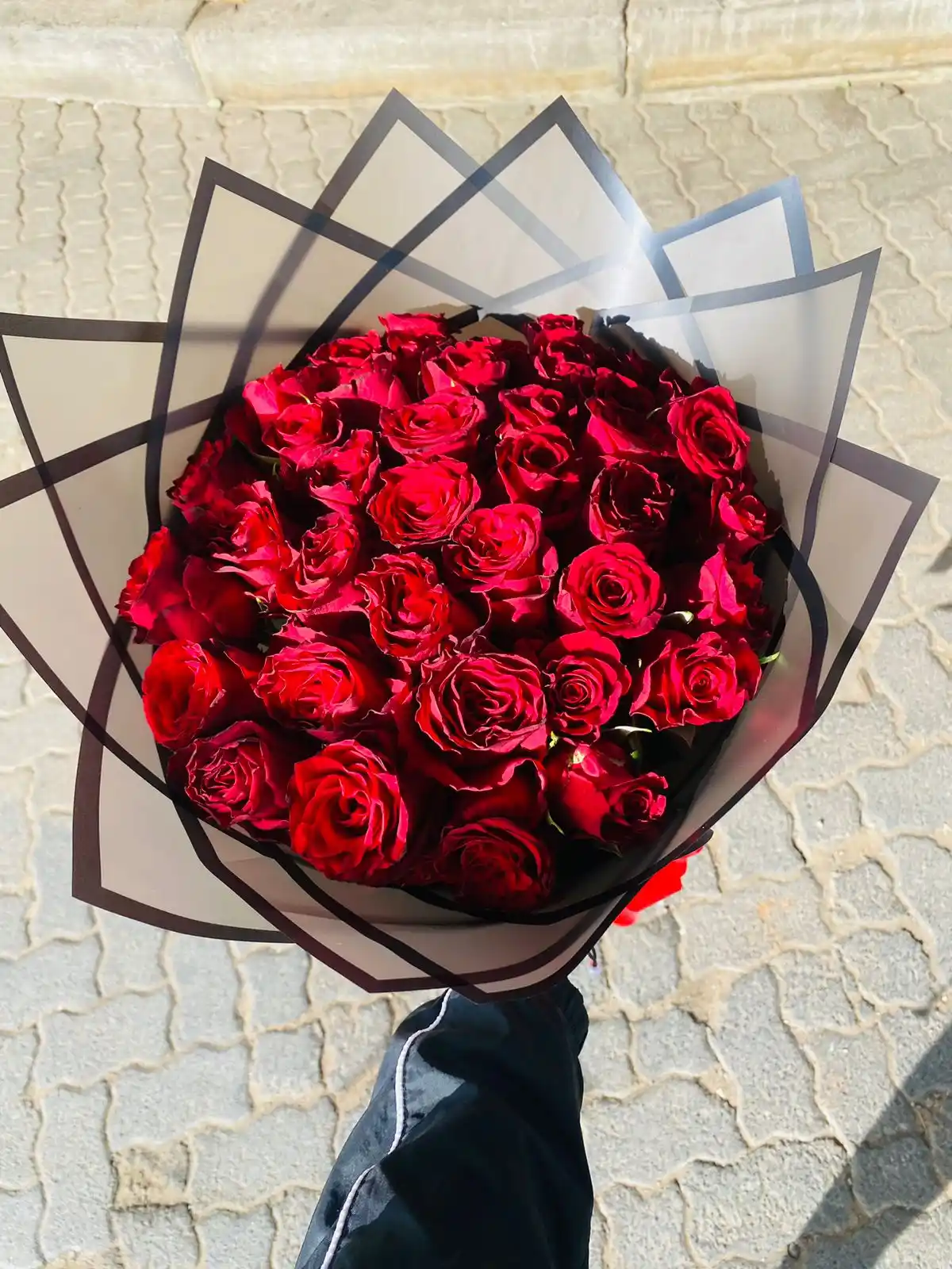 CVRS INTERNATIONAL FLORIST  post