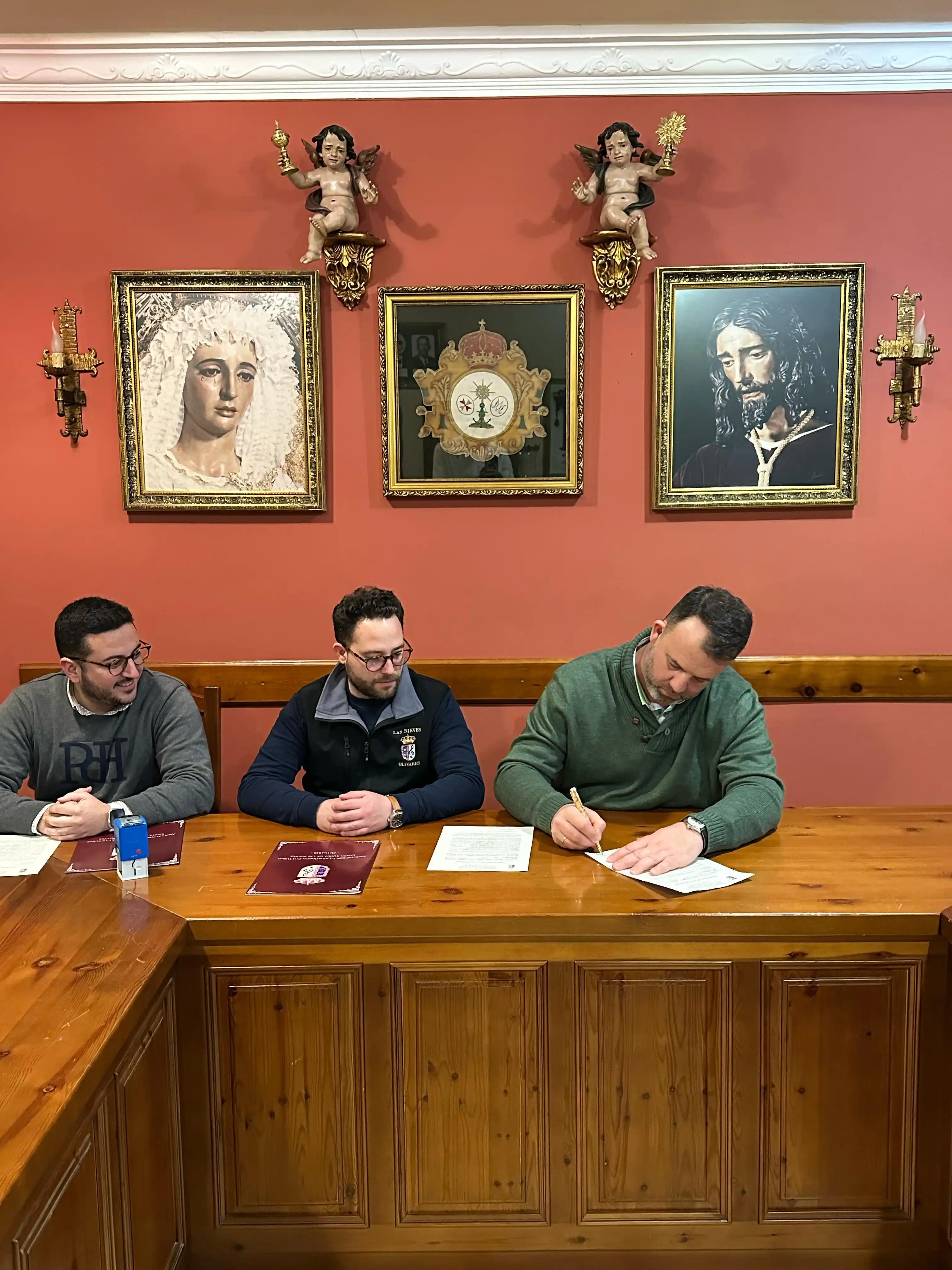 Hermandad Cautivo post