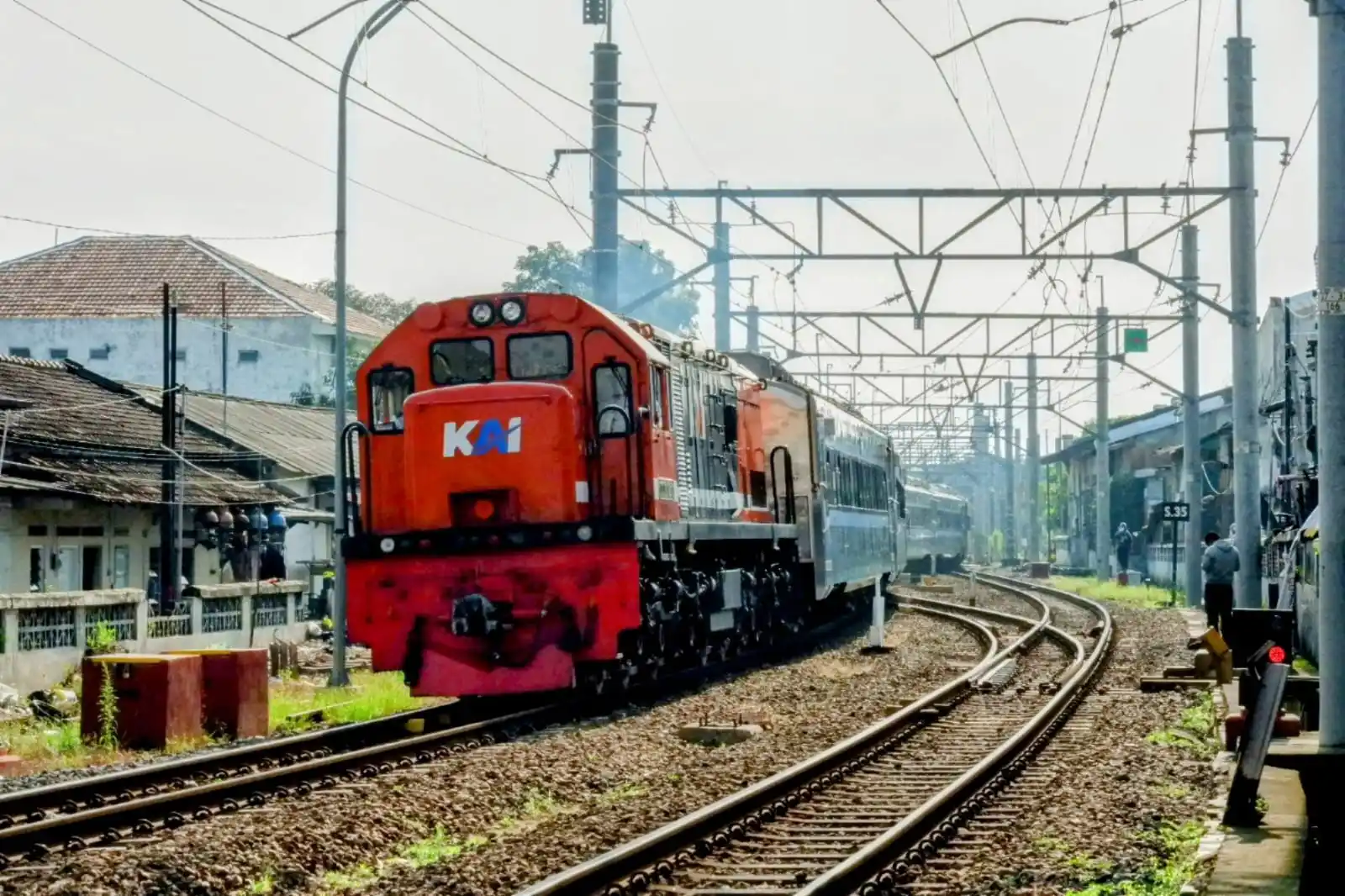 ⏤͟͟͞͞✧ ISBYYK | Saluran Kereta Api post