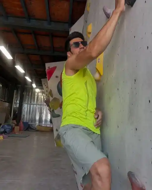 کوهیاران post