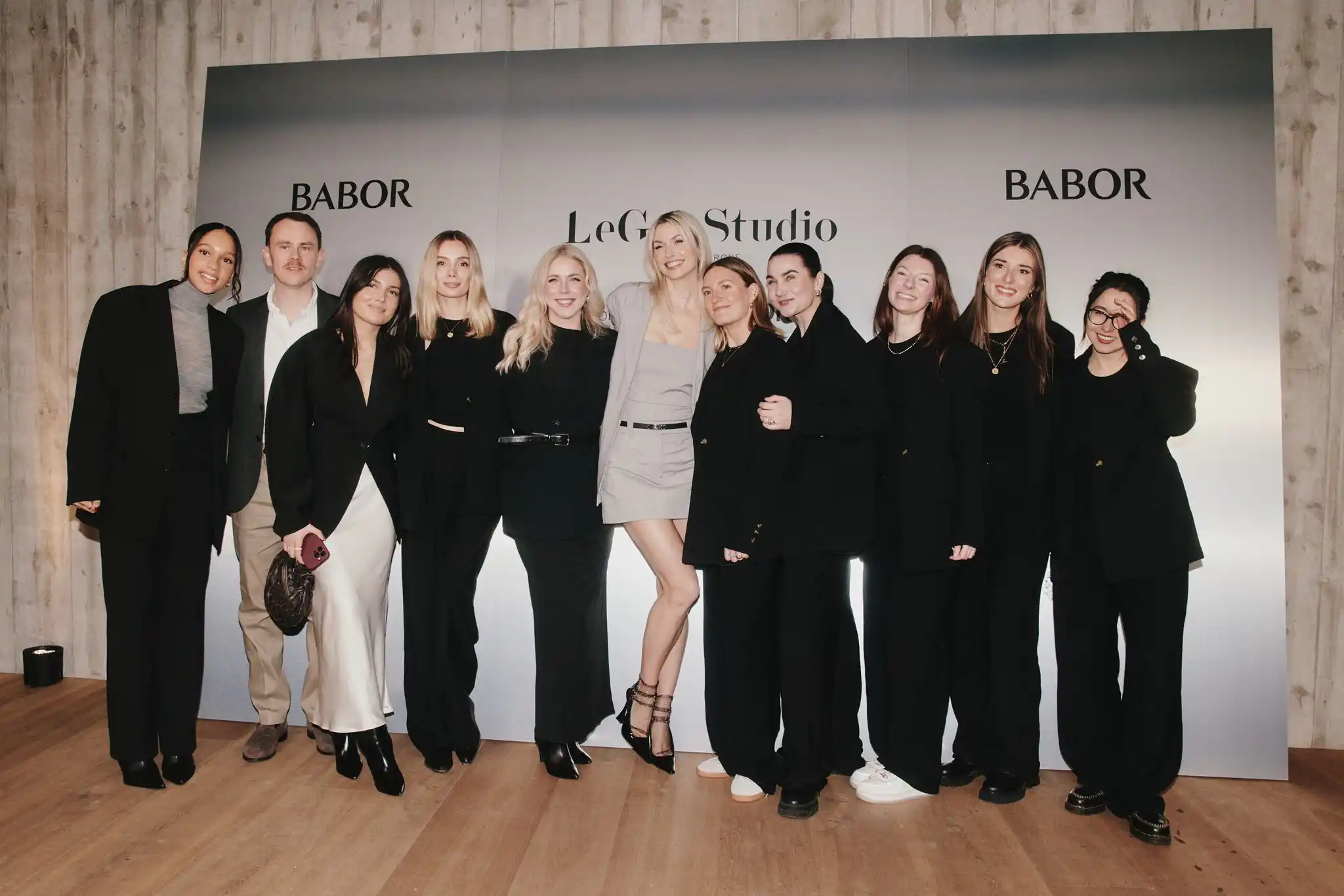 LeGer by Lena Gercke post
