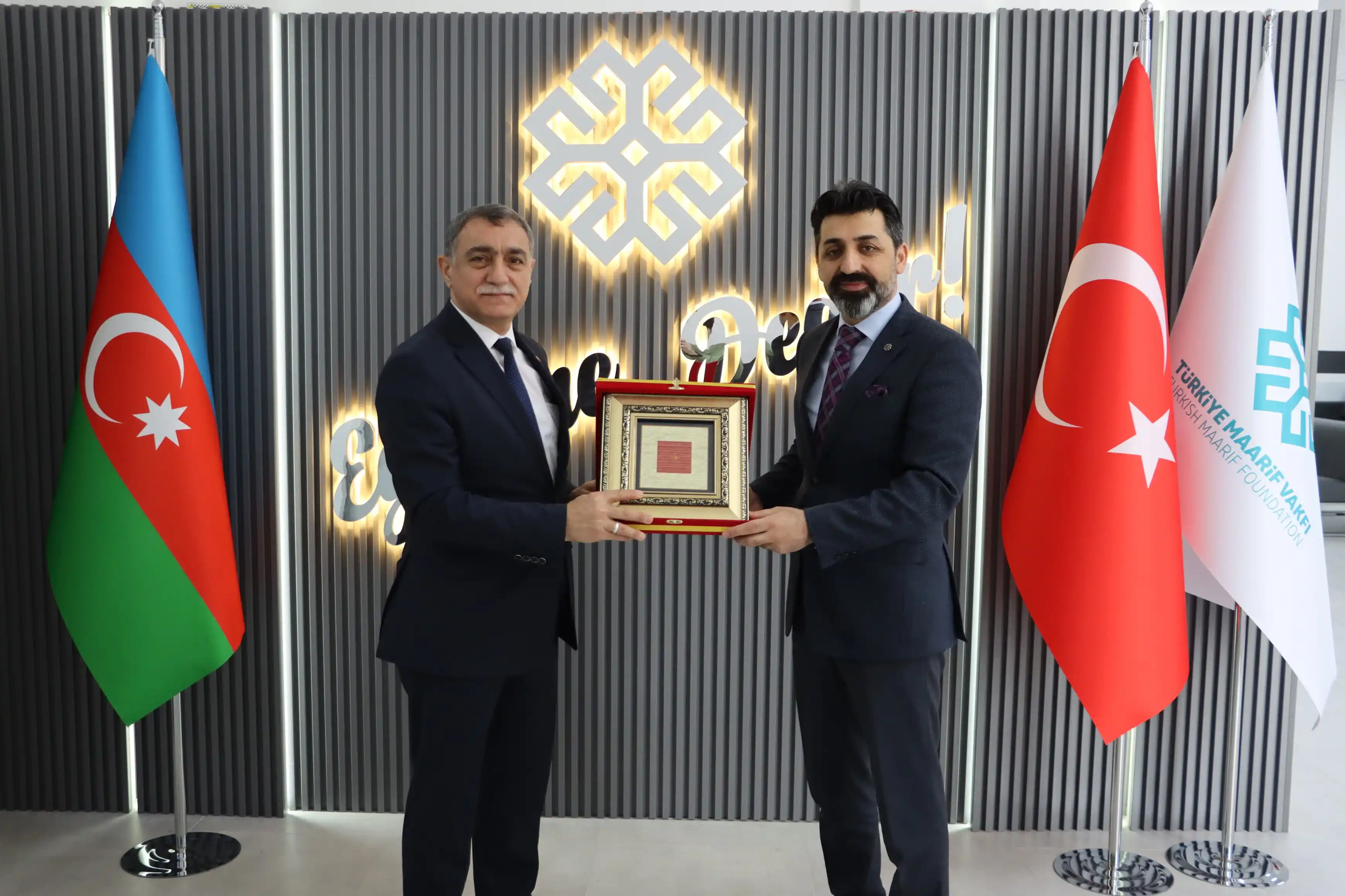 Maarif Azərbaycan post