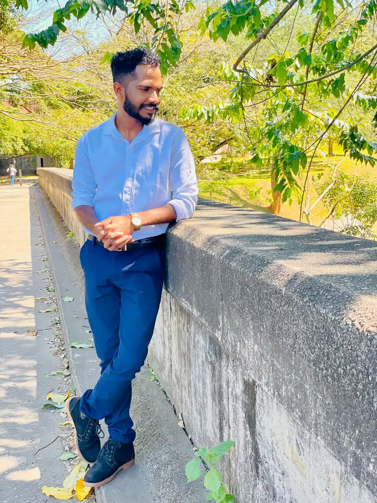 Mahesh Senanayake                   [𝐌 𝐀 𝐒 𝐓 𝐄 𝐑] post