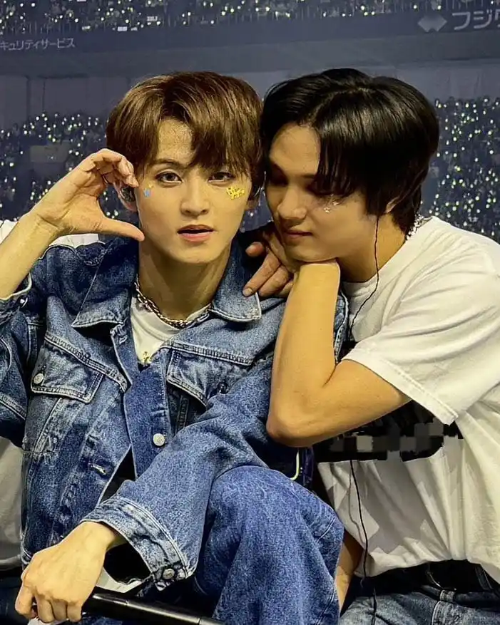 MARKHYUCK GANG post