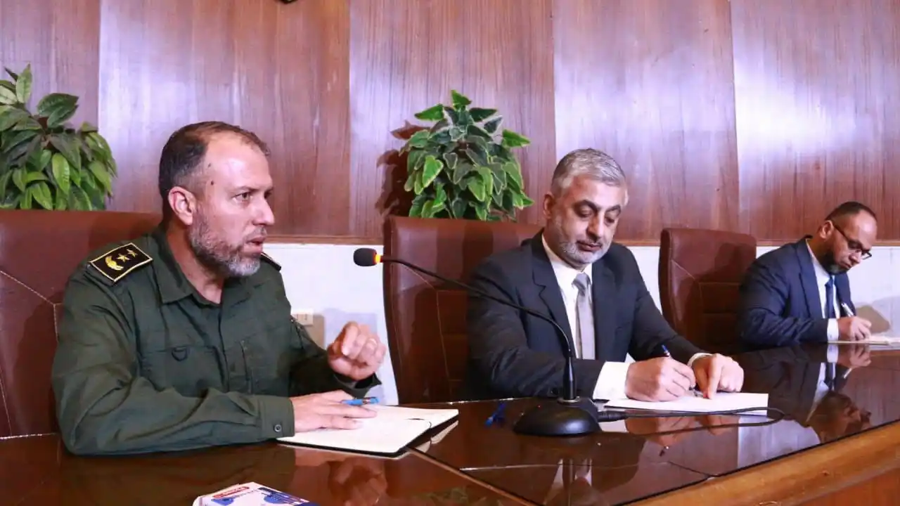 Image from محافظة حماة: وزير الداخلية المهندس "علي كده" يتفقد مبنى قيادة شرطة محافظة حماة. <a...