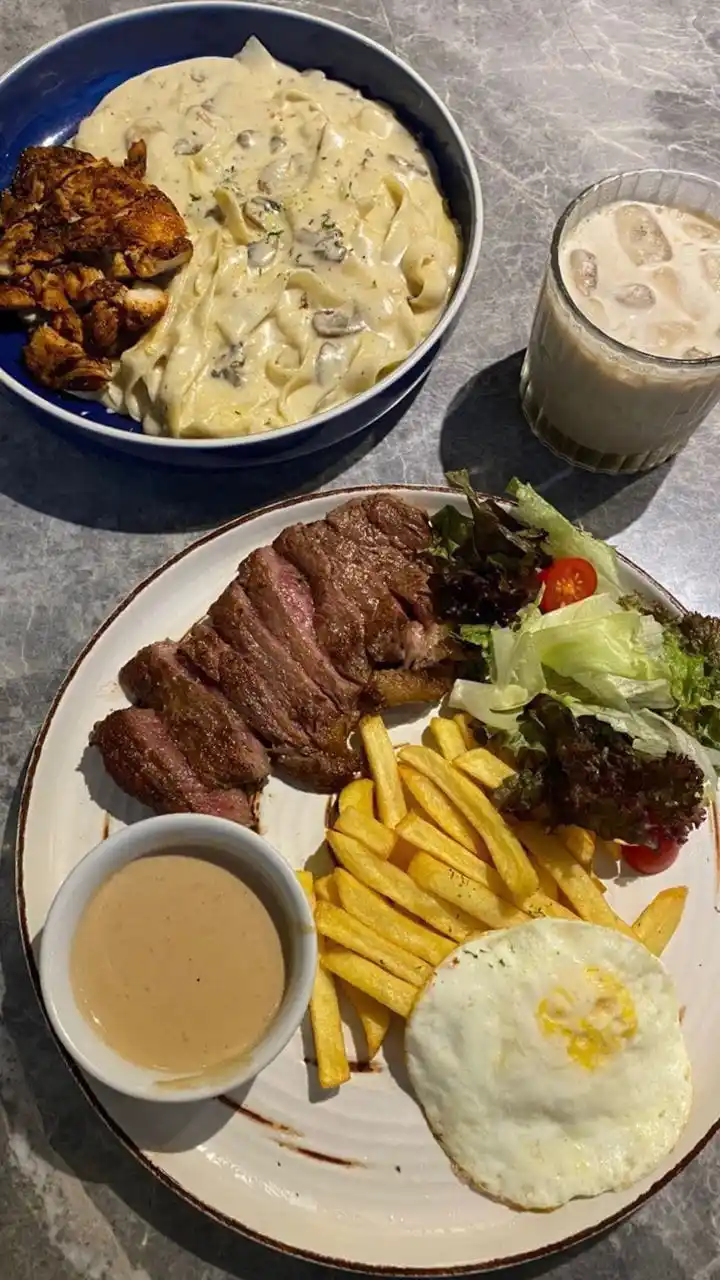 My Daily Keluh Kesah Moment post