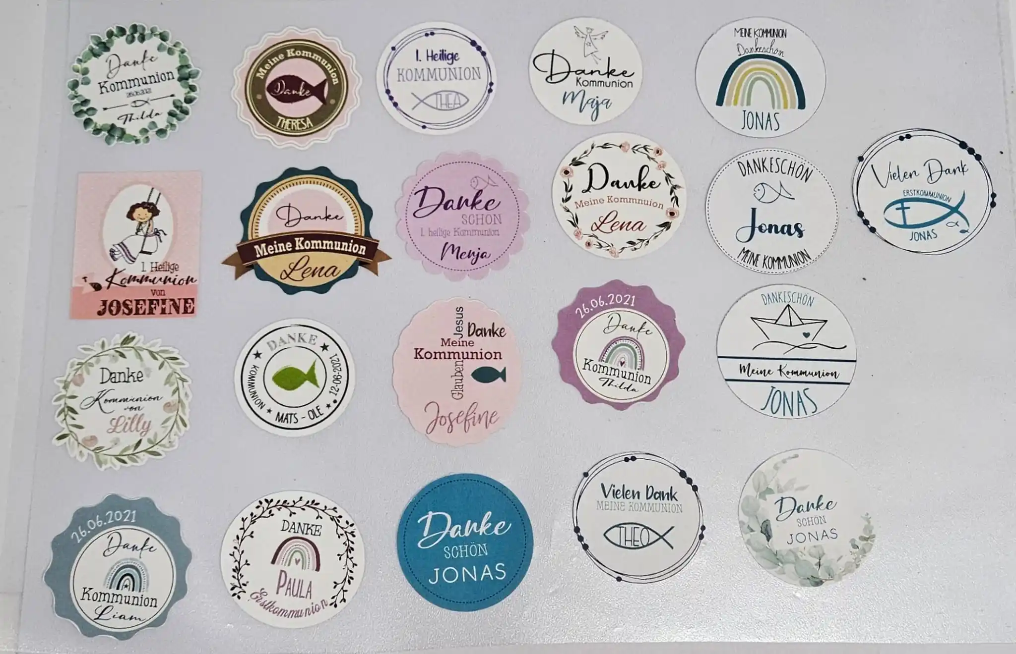 Image from Nicoles Kunst Stückchen Kreative Unikate: Auch wieder bestellbar Aufkleber für Süßigkeiten zur Kommunion oder Ko...